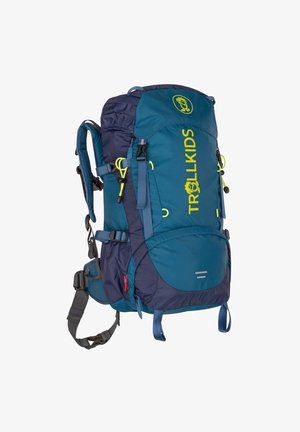 Blauer und dunkelblauer Trollkids Wanderrucksack mit gelbem Logo, mehreren Gurten, Seitentaschen und gepolsterten Schulter- und Hüftgurten.