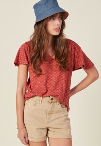 BONOBO Jeans UMWELTFREUNDLICHES - Camiseta estampada - vieux rose