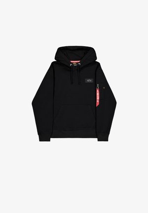 Must have kapuutsiga sviiter, mis on valmistatud pehmest kangast. Omab eesmist kenguru taskut, reguleeritavaid nööre ja rinnal olevat logo paigutust.