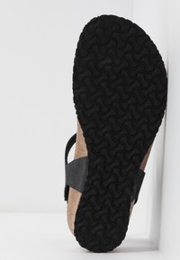 Papillio Sandály na klínu - black