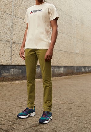 Tommy Jeans, Pantalon classique - olive