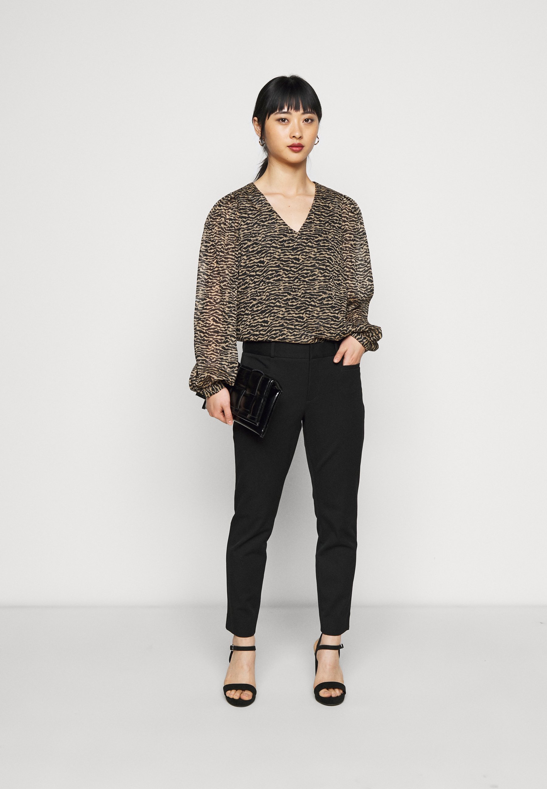 Banana Republic Petite MODERN SLOAN 