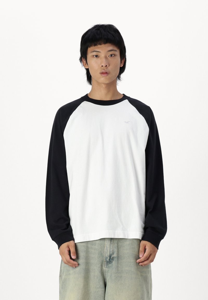Hollister Co. BOXY - Majica z dolgimi rokavi - brilliant white/black beauty
