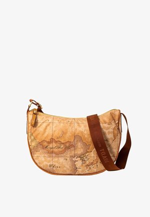 Sac bandoulière marron avec imprimé carte du monde vintage et bandoulière réglable avec détails de marque embossés.