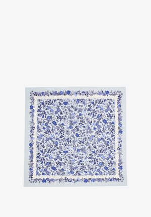 Pañuelo cuadrado con estampado floral en tonos de azul, que presenta diseños intrincados sobre un fondo claro con un borde beige. Tejido suave y ligero.