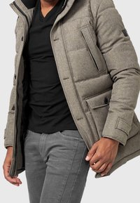 INDICODE JEANS Vinterfrakke - khaki