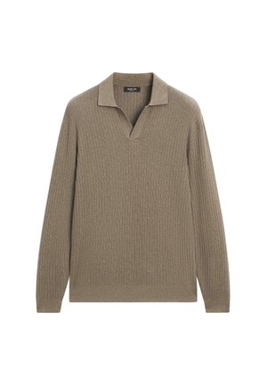 Maglione marrone a coste con maniche lunghe in maglia, colletto aperto e scollo a V, disteso su uno sfondo bianco.