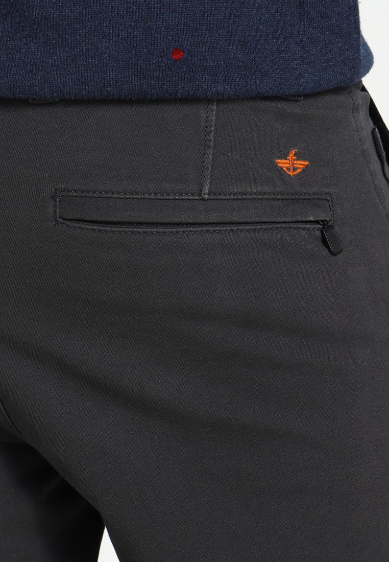 dockers 360 flex skinny