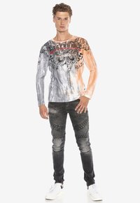 Cipo & Baxx Langærmet T-shirt - powder-anthracite