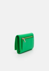 Furla COMPACT WALLET - Carteira - grass