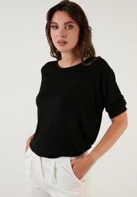 LELA CREW NECK BASIC - Langærmet T-shirt - black