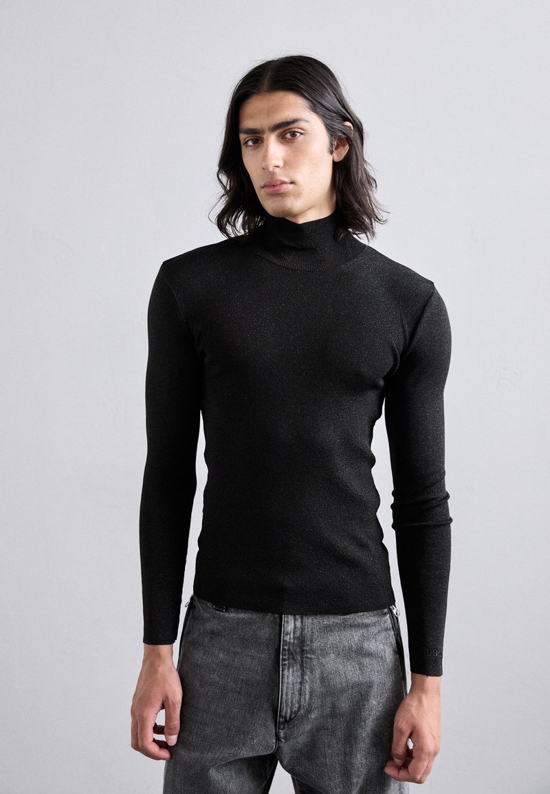 032c EQUINOX TURTLENECK - Strickpullover - black