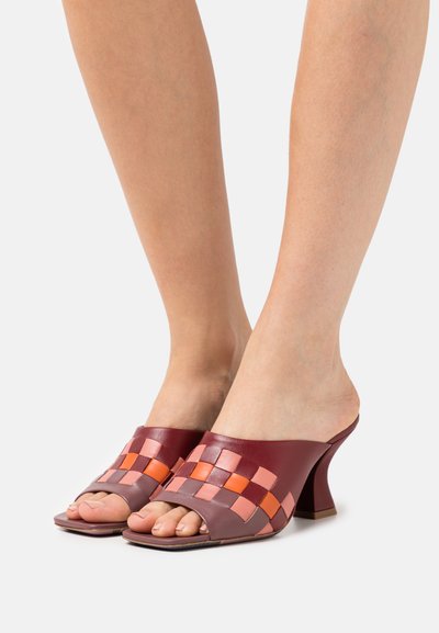 Paul Smith SHOE FORD  - Mules de salto - dark red