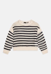 Gestrickter Pullover mit einer cremefarbenen Basis, der abwechselnd schwarze und marineblaue horizontale Streifen sowie strukturierte offene Maschen an den Ärmeln und dem Körper aufweist.