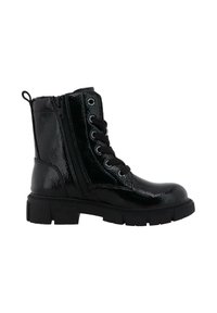 Czarne lakierowane botki za kostkę z okrągłym noskiem, sznurowane z przodu i z suwakiem z boku. Posiadają teksturowaną powierzchnię oraz grubą gumową podeszwę.