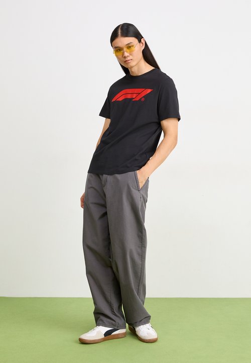 PUMA T-Shirt 'F1® Essentials' — foto 2