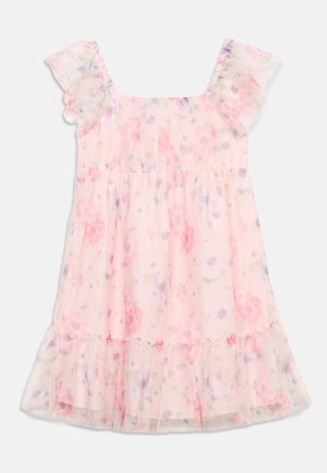 Ροζ λουλουδάτο φόρεμα με βολάν σε κοντά μανίκια και τελείωμα, με τετράγωνο ντεκολτέ και απαλά παστέλ λουλουδένια σχέδια.