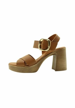 Oh! My Sandals Sandalias con plataforma - marrón