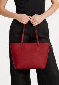 Lauren Ralph Lauren - CROSSHATCH LEATHER MEDIUM KARLY TOTE - Håndveske - red Miniatyrbilde 1