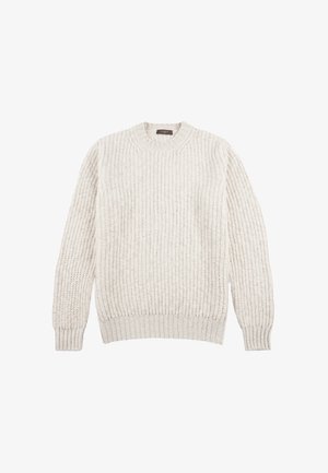 Pull en maille beige avec une texture côtelée, col rond et manches longues. Le tissu semble épais et doux avec un motif uniforme.