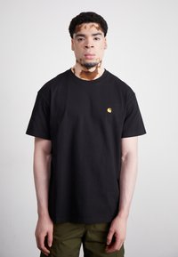Carhartt WIP - CHASE - Basic T-shirt - black/gold Thumbnail Image 1