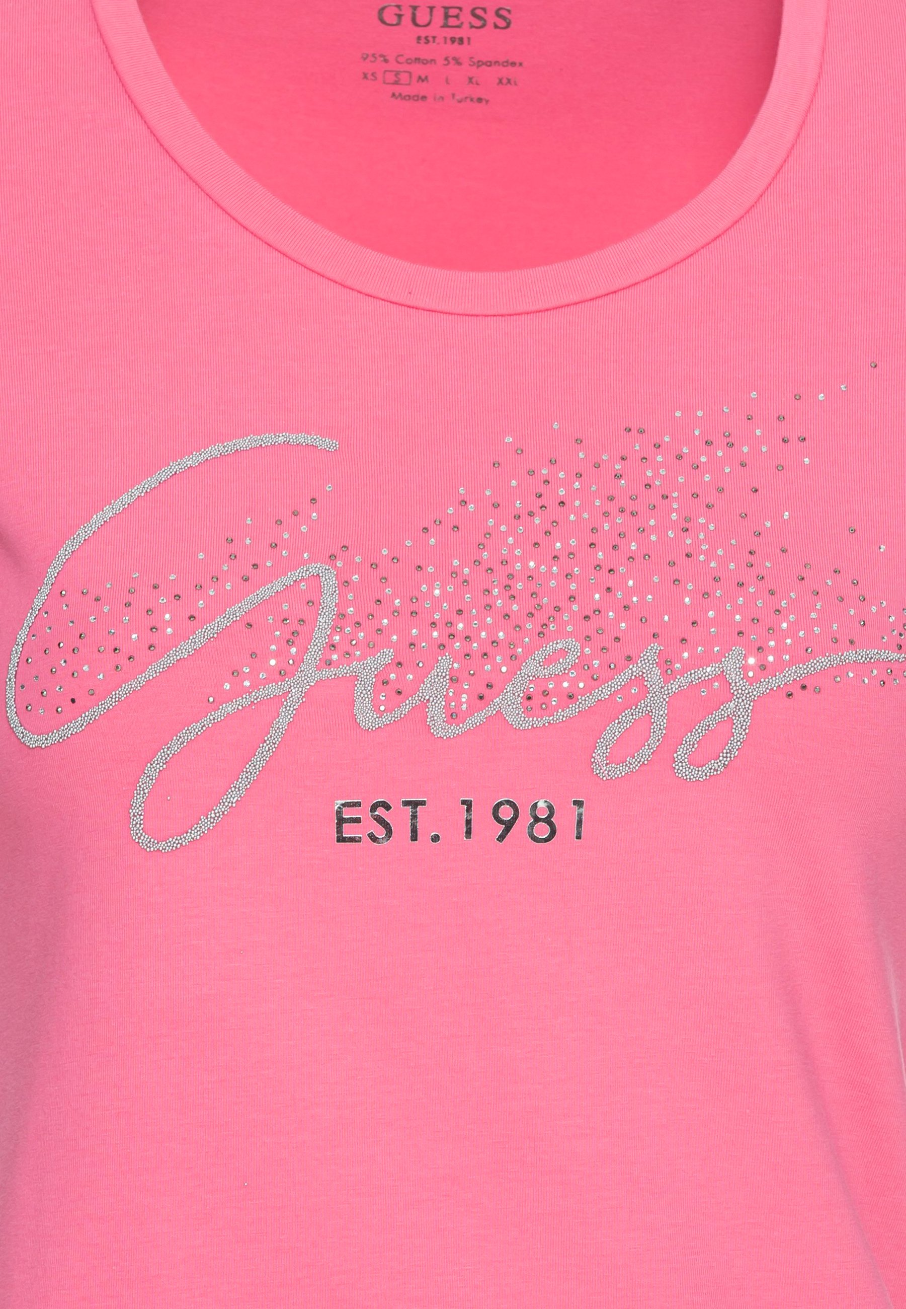 guess pink tee