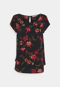 Svart blommig blus med korta ärmar, prydd med röda och orange blommönster. Rundad halsringning med en cut-out detalj på ryggen. Mjuk tyg.