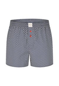 Boxer da uomo blu navy con motivo a squame di pesce bianche, dotati di una patta con bottoni rossi e una cintura elastica. Materiale in cotone morbido.