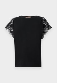 - T-shirt z nadrukiem