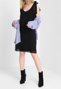 NAF NAF Cocktailklänning - black
