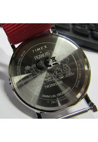 Timex Timex x Peanuts Weekender - Snoopy Red Strap - Laikrodis - red