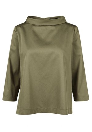 Olivgrünes Langarmoberteil mit weitem Bootsausschnitt und lockerer Passform.