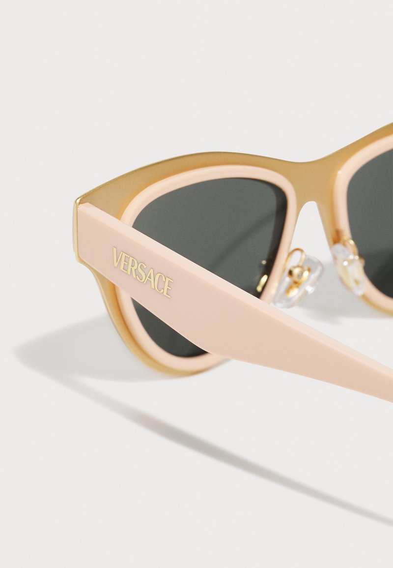 Versace White Cat-Eye Sunglasses with Brown Lenses and Gold Accents Versace Sunglasses - nude - Zalando.co.uk main image 4