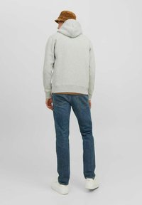 Jack & Jones JORDALSTON BRANDING HOOD - Hoodie - white melange