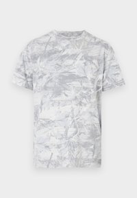 Γκρι και λευκό κοντομάνικο μπλουζάκι με σχέδιο φύλλου, στρογγυλή λαιμόκοψη και μαλακή υφή. Καθημερινό σχέδιο κατάλληλο για καθημερινή χρήση.