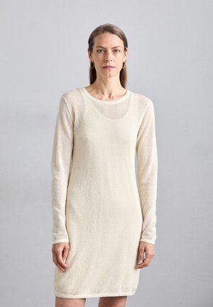 OVERLAY DRESS - Abito in maglia - full cream