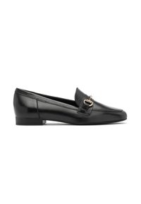 Černé kožené loafers s elegantním designem, špičatou špičkou a malou zlatou akcentní sponou. Nízký blokový podpatek a hladká textura.