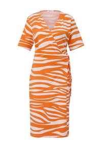 Orange Wickelkleid aus weichem Stoff, mit weißen Zebra-Streifen, kurzen Ärmeln und einem seitlichen Bindeband. Midi-Länge.