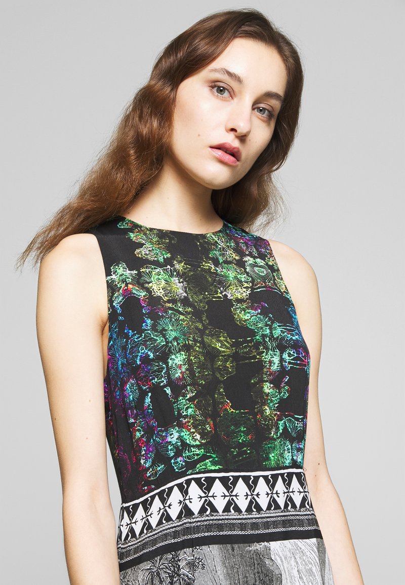 Desigual Designed By Mr Christian Lacroix Cooper Robe Longue Multicoloured Multicolore Zalando Ch