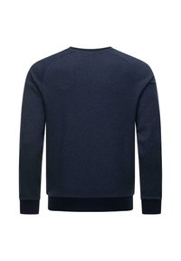 Sudadera azul marino con un patrón texturizado, con cuello redondo, mangas largas y puños y dobladillo acanalados. Se muestra la vista posterior.