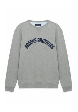 Felpa girocollo grigio chiaro con maniche lunghe e la scritta "BROOKS BROTHERS" in blu navy stampata ad arco sul petto.