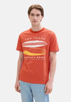 TOM TAILOR KURZARM - T-shirt z nadrukiem - orange