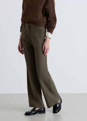 Calliope, PANTALONE LUNGO TINTA UNITA - Trousers - verde militare scuro