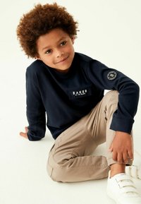 Baker by Ted Baker Tops ar garām piedurknēm - navy