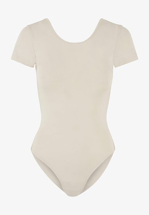 Beige Kurzarm-Body mit rundem Ausschnitt, glatter Textur und hohen Beinausschnitten. Schlichtes Design ohne sichtbare Hardware oder Muster.