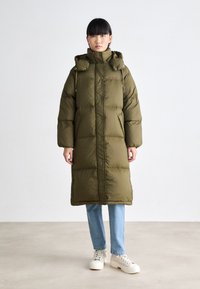 GANT FULL LENGTH COAT - Manteau en duvet - dark cactus