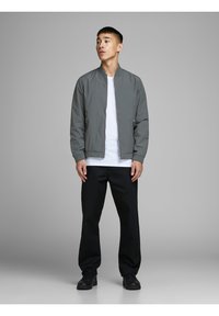 Jack & Jones JJERUSH - Chaquetas bomber - dark grey