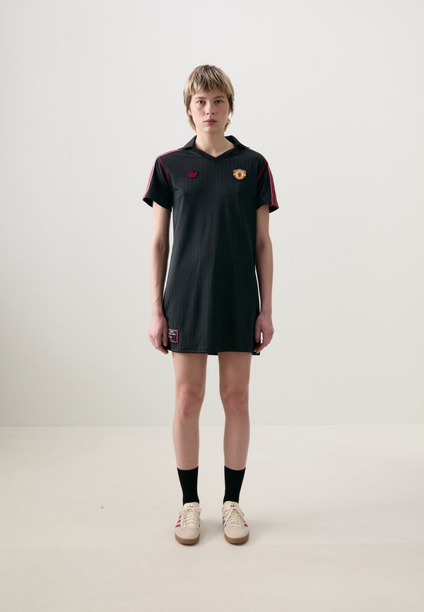 MANCHESTER UNITED ICON - Club wear