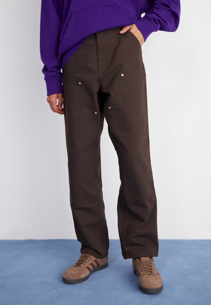 Carhartt WIP - DOUBLE KNEE PANT - Bukse - tobacco, Forstørre