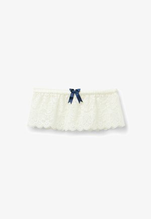 Weißes Spitzen-Stretchband mit gewellten Kanten und einer dunkelblauen Schleifenakzent in der Mitte. Sanfte Textur mit komplizierten Mustern.